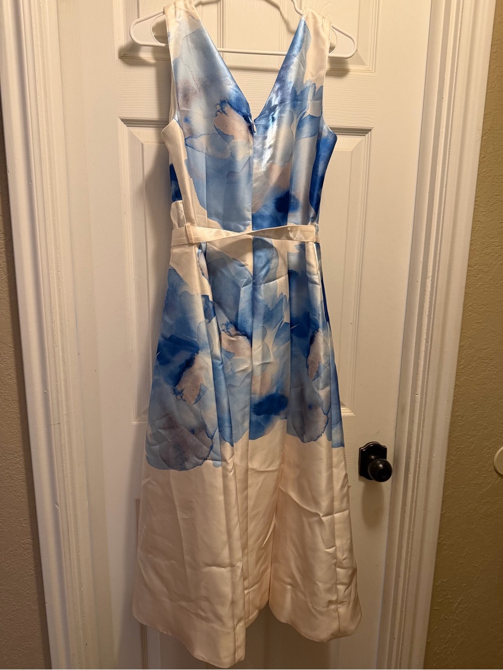 Donna Karan White Midi Dress with Blue Floral Print - Picture 7 of 10